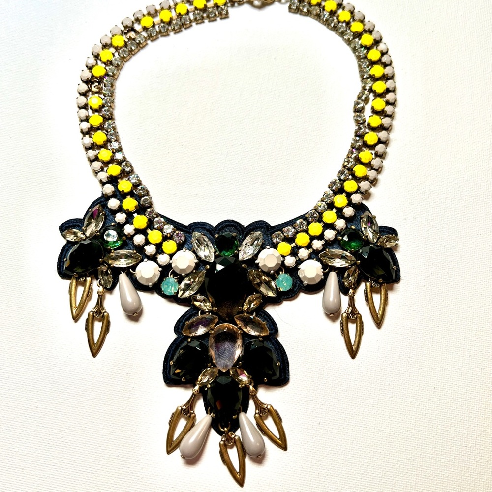 J Crew Crystal citron colored stone & silk bib necklace w dust bag